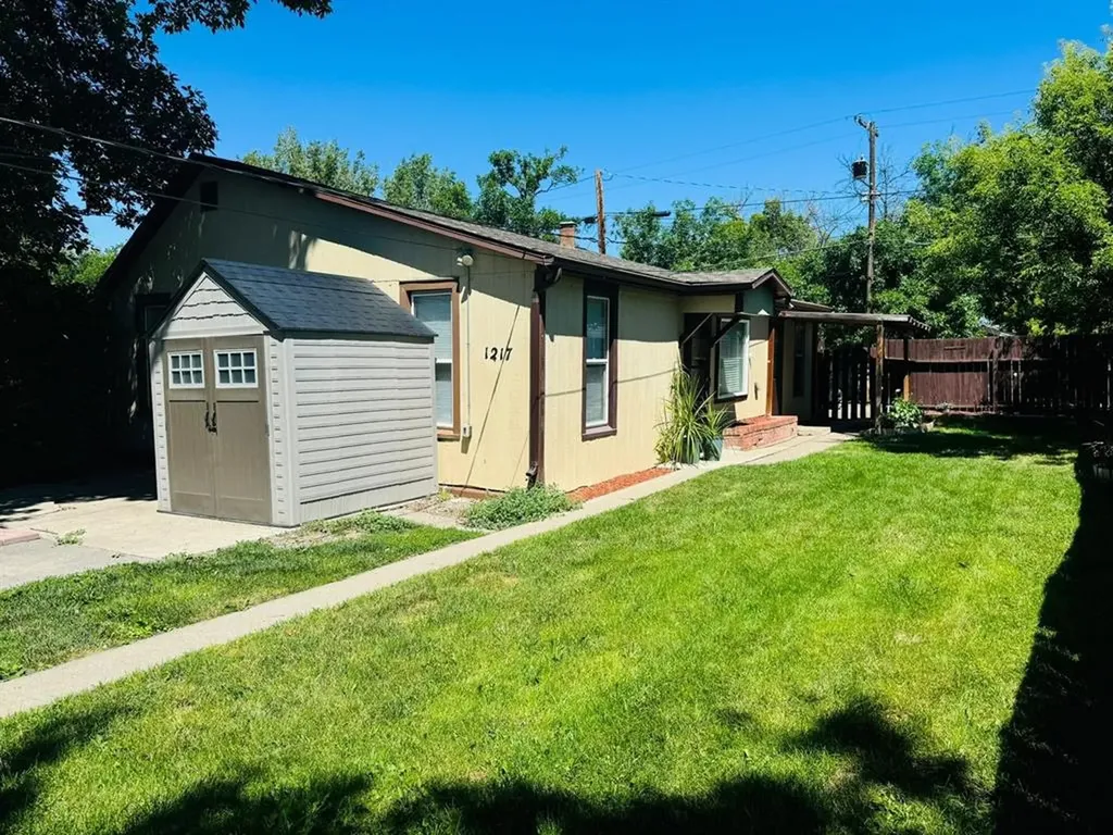 1217/1219 6th Avenue S Great Falls MT 59401