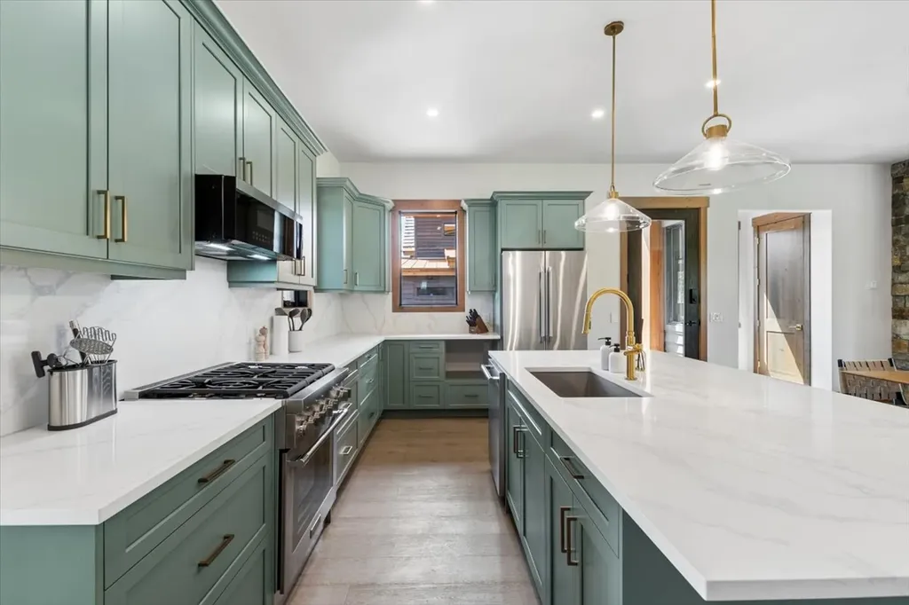 40 Crooked Stick Way Eureka MT 59917