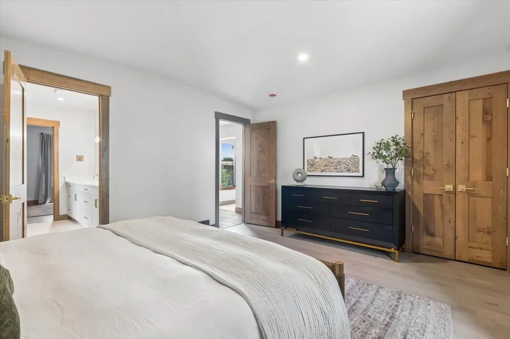 40 Crooked Stick Way Eureka MT 59917
