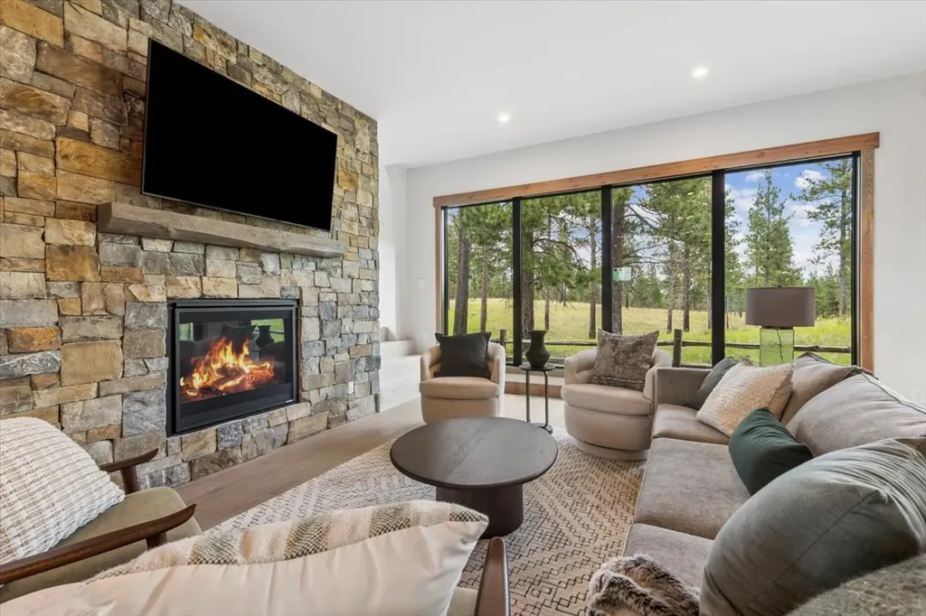 40 Crooked Stick Way Eureka MT 59917