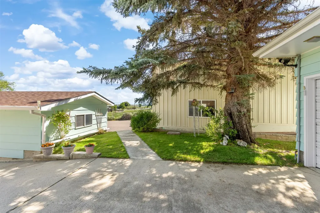 110 Vista Drive Dillon MT 59725