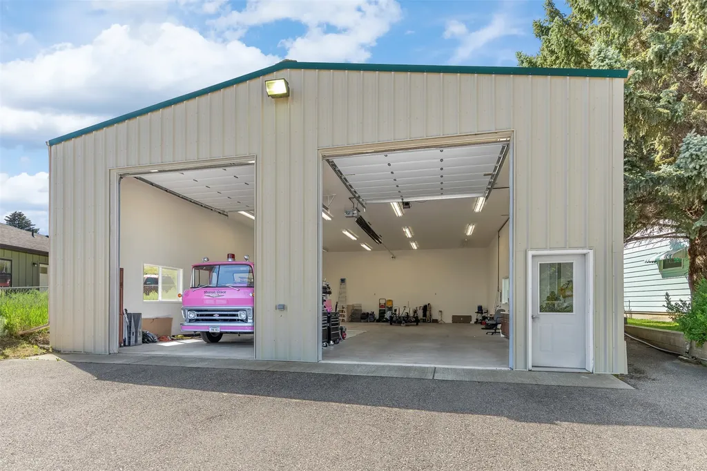 110 Vista Drive Dillon MT 59725