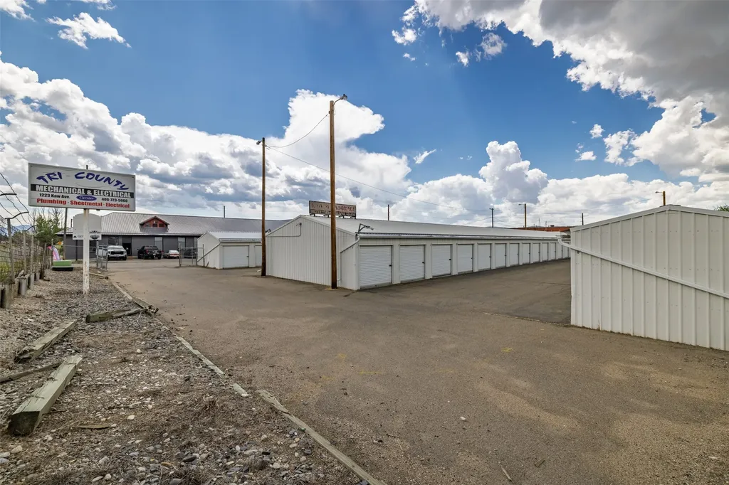 1223 Kaw Avenue Butte MT 59701