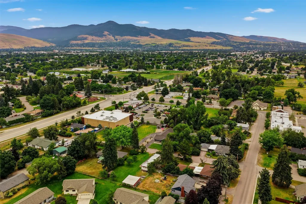 2521& 2527 Gleason Street Missoula MT 59804