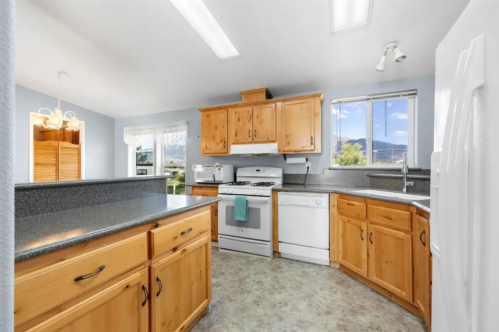 1447 Sunrise Lane Butte MT 59701