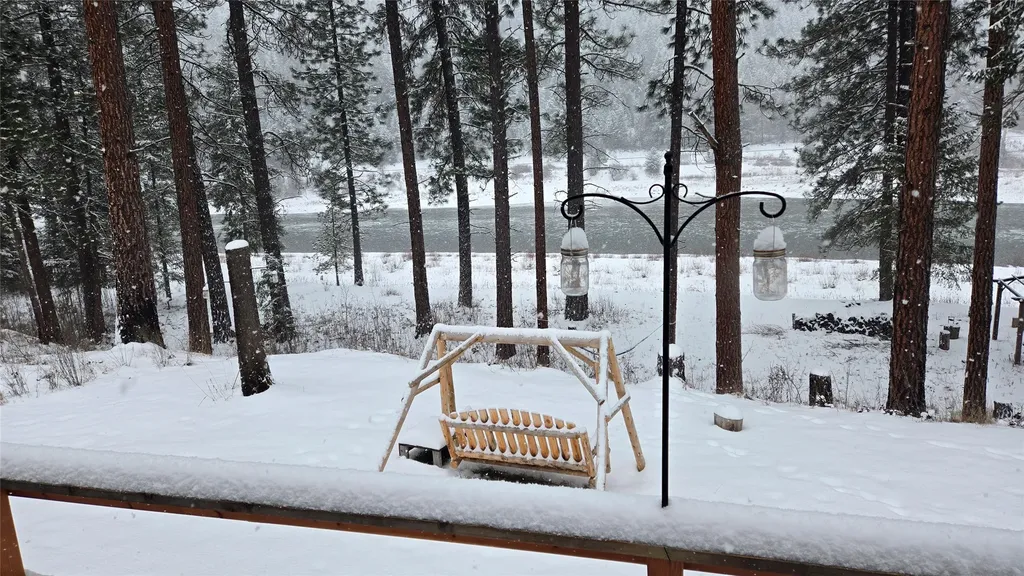 242 Quarter Circle Cross Drive St Regis MT 59866
