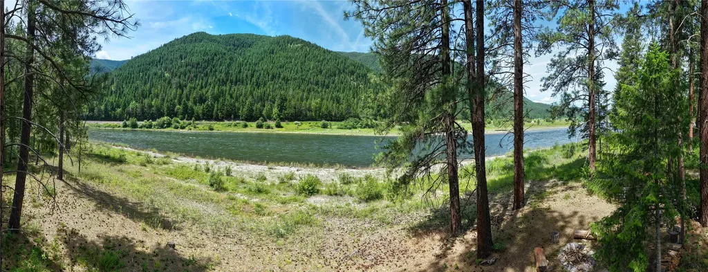 242 Quarter Circle Cross Drive St Regis MT 59866