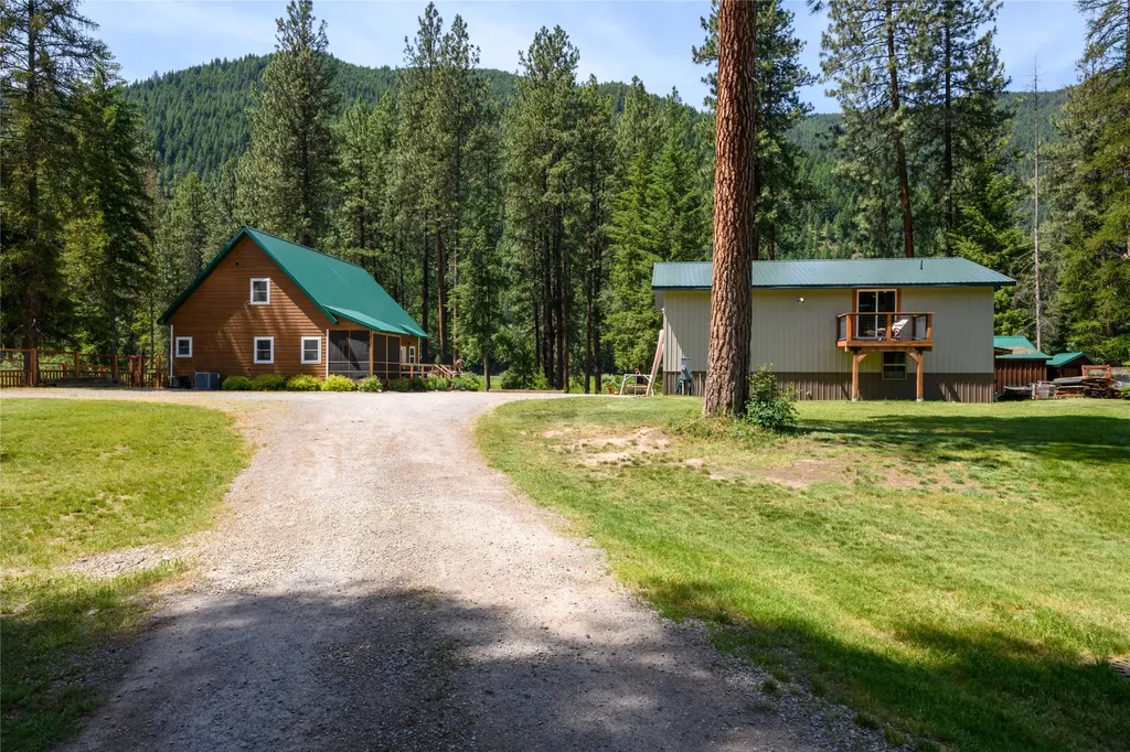 242 Quarter Circle Cross Drive St Regis MT 59866