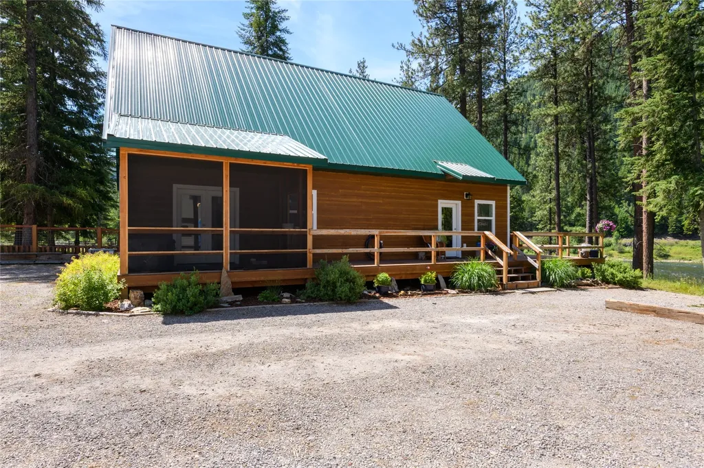 242 Quarter Circle Cross Drive St Regis MT 59866