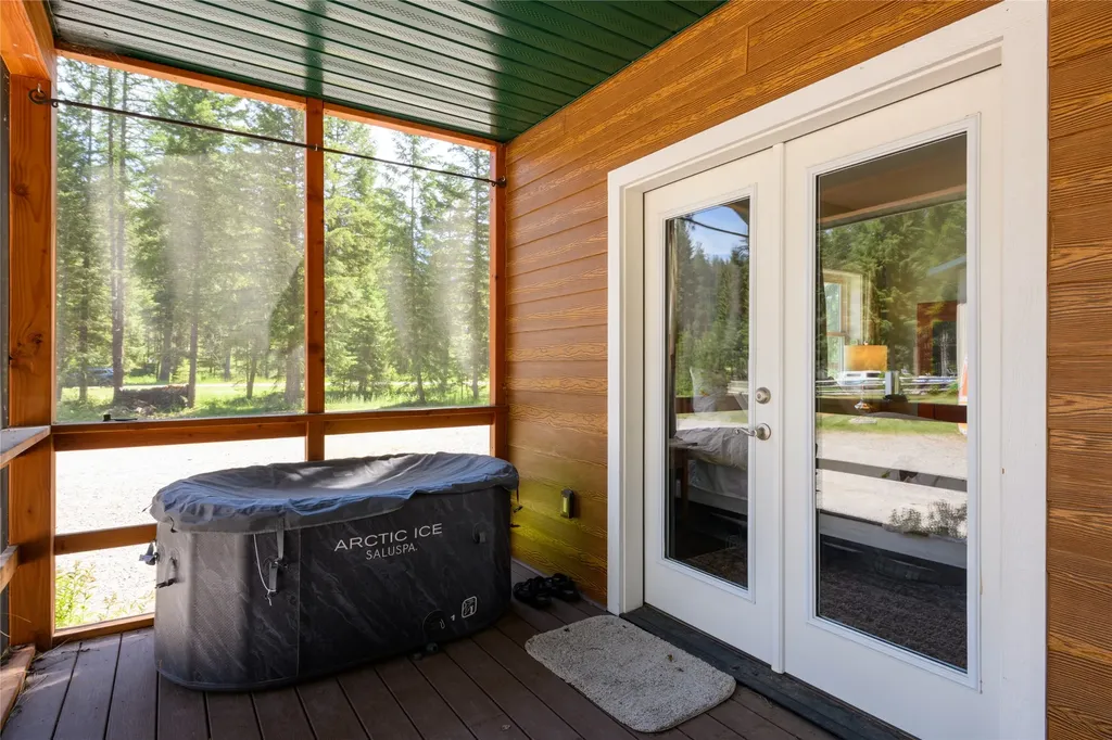 242 Quarter Circle Cross Drive St Regis MT 59866