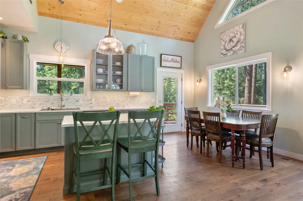 242 Quarter Circle Cross Drive St Regis MT 59866