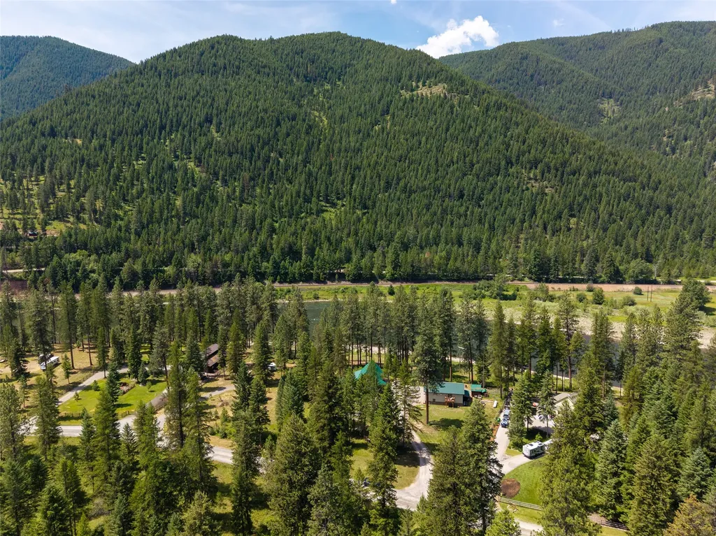 242 Quarter Circle Cross Drive St Regis MT 59866