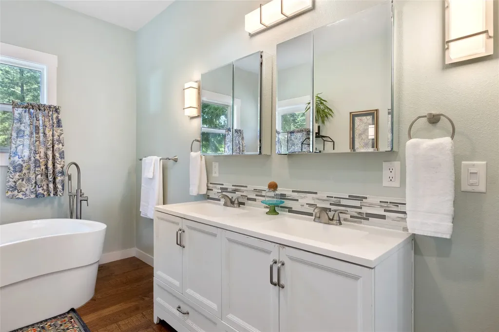 242 Quarter Circle Cross Drive St Regis MT 59866
