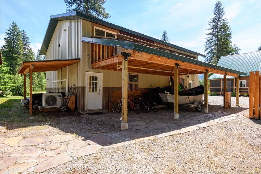 242 Quarter Circle Cross Drive St Regis MT 59866
