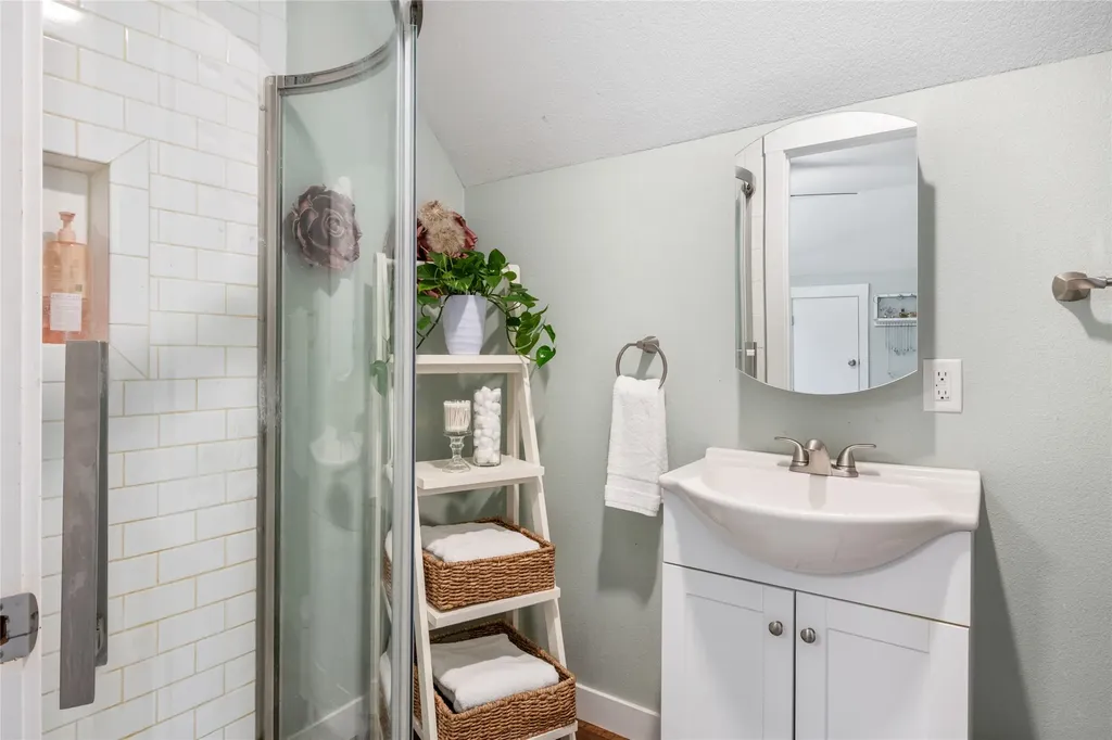 242 Quarter Circle Cross Drive St Regis MT 59866