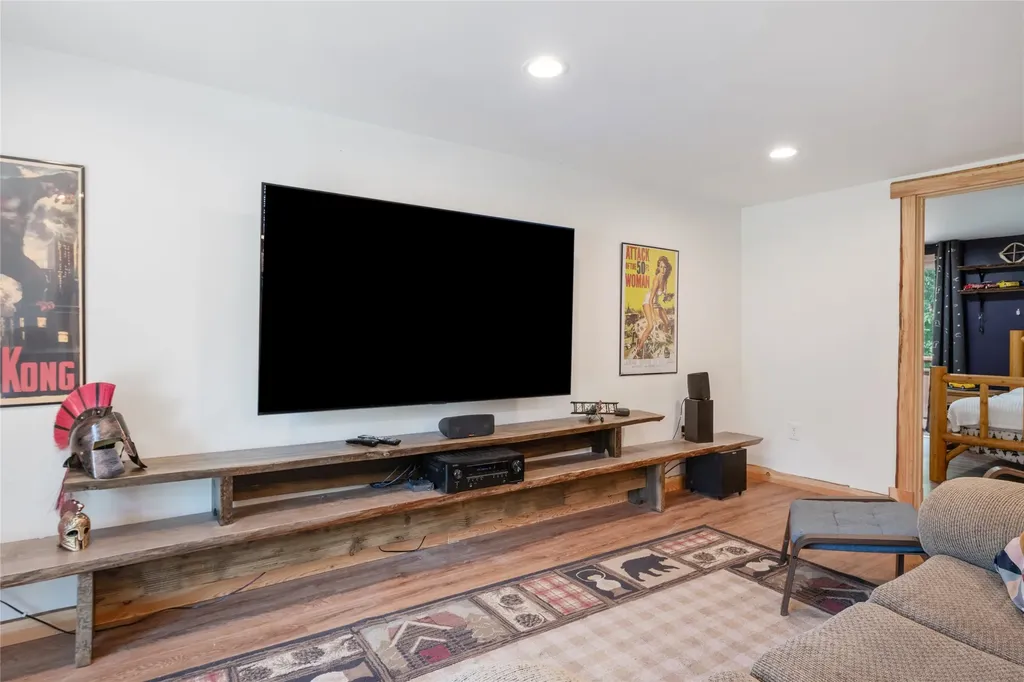 242 Quarter Circle Cross Drive St Regis MT 59866