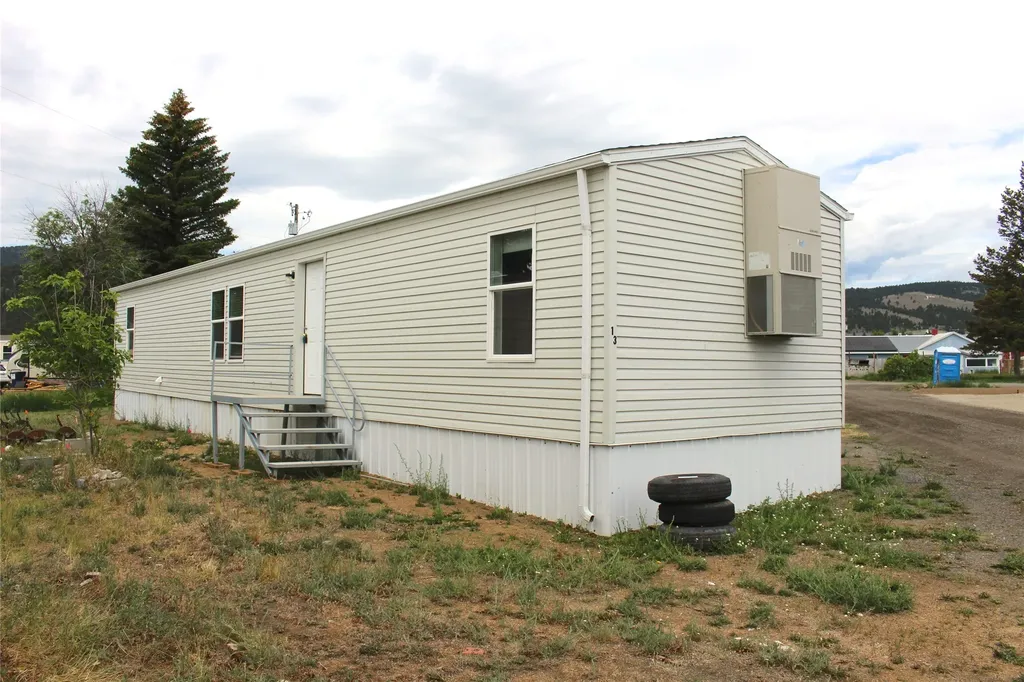 206 W 5th Avenue Boulder MT 59632