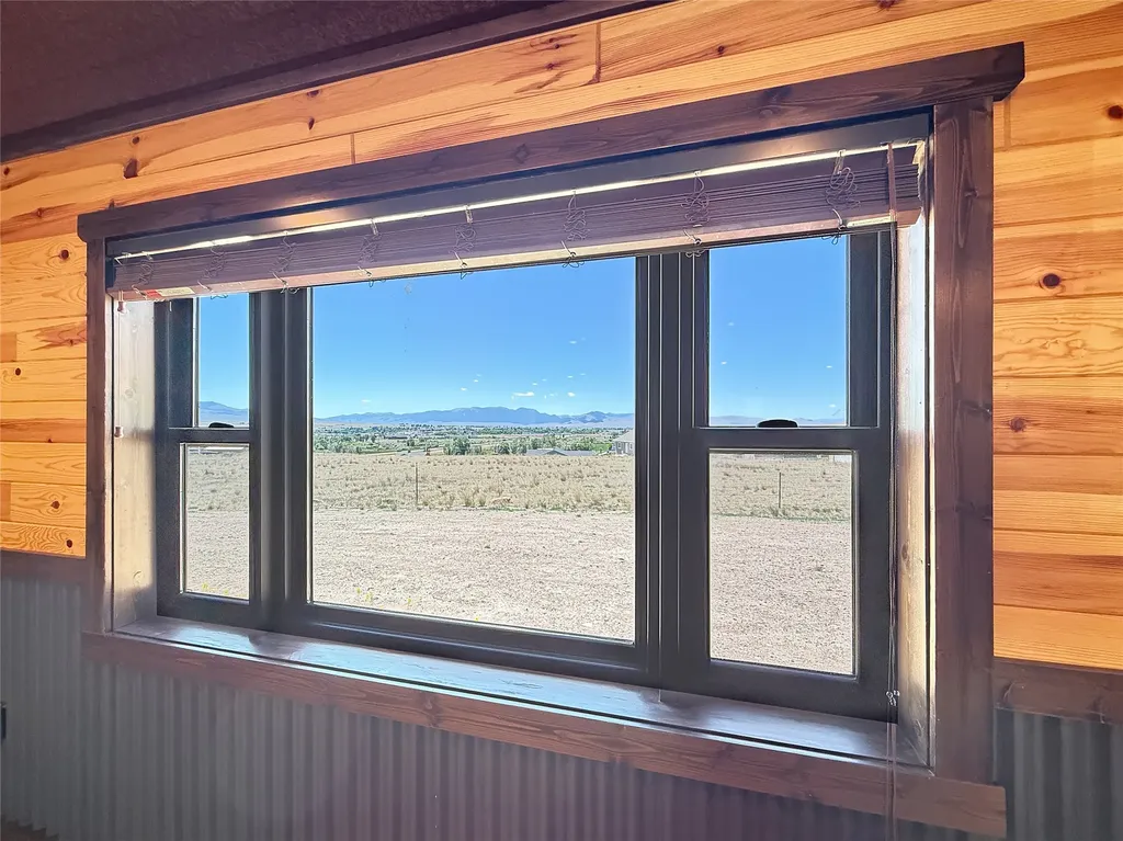 207 Expedition Drive Dillon MT 59725