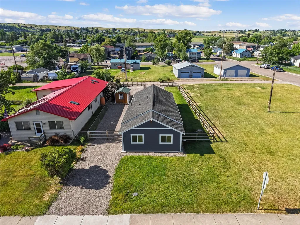 207 8th Avenue W Polson MT 59860