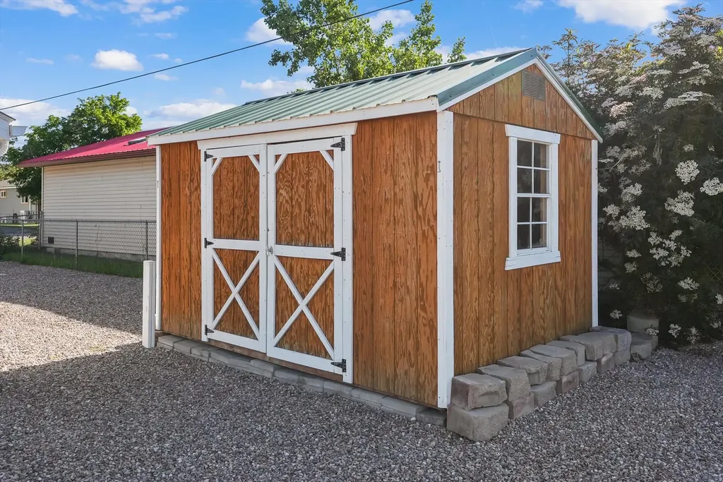 207 8th Avenue W Polson MT 59860