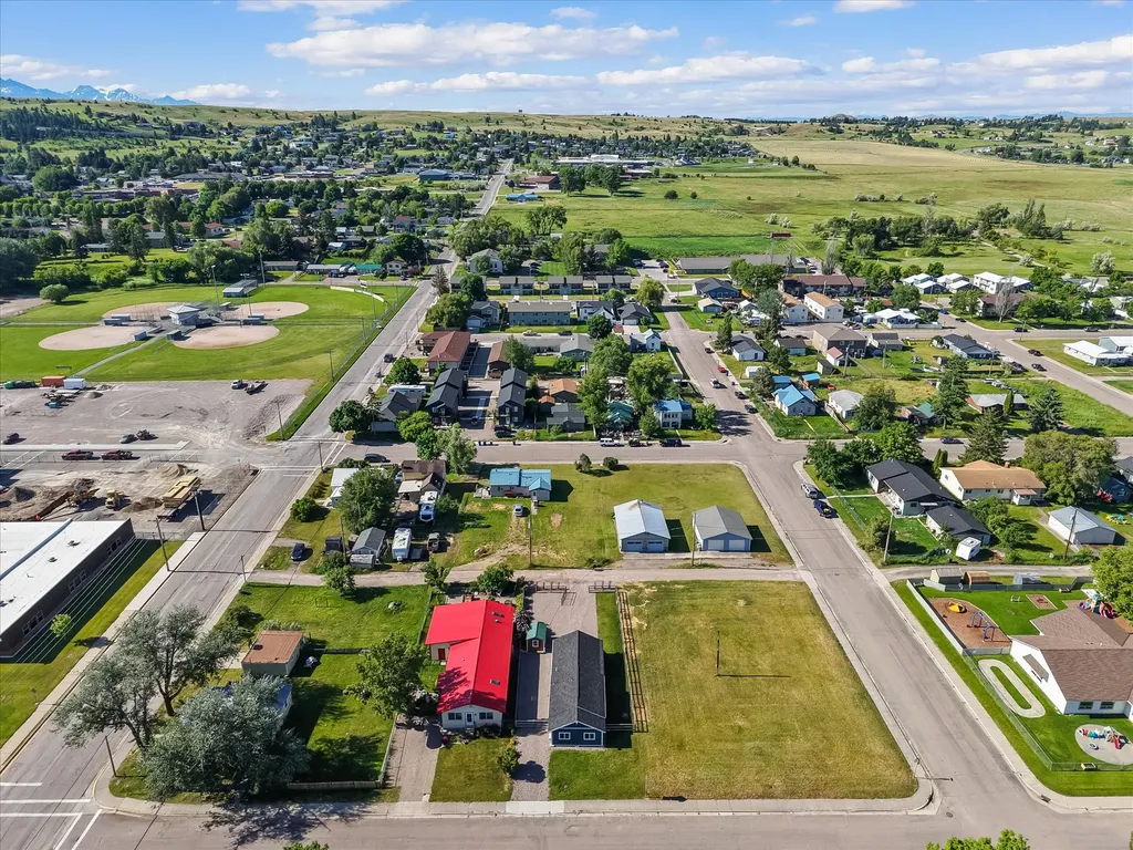 207 8th Avenue W Polson MT 59860