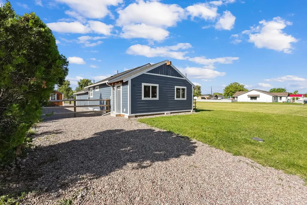 207 8th Avenue W Polson MT 59860