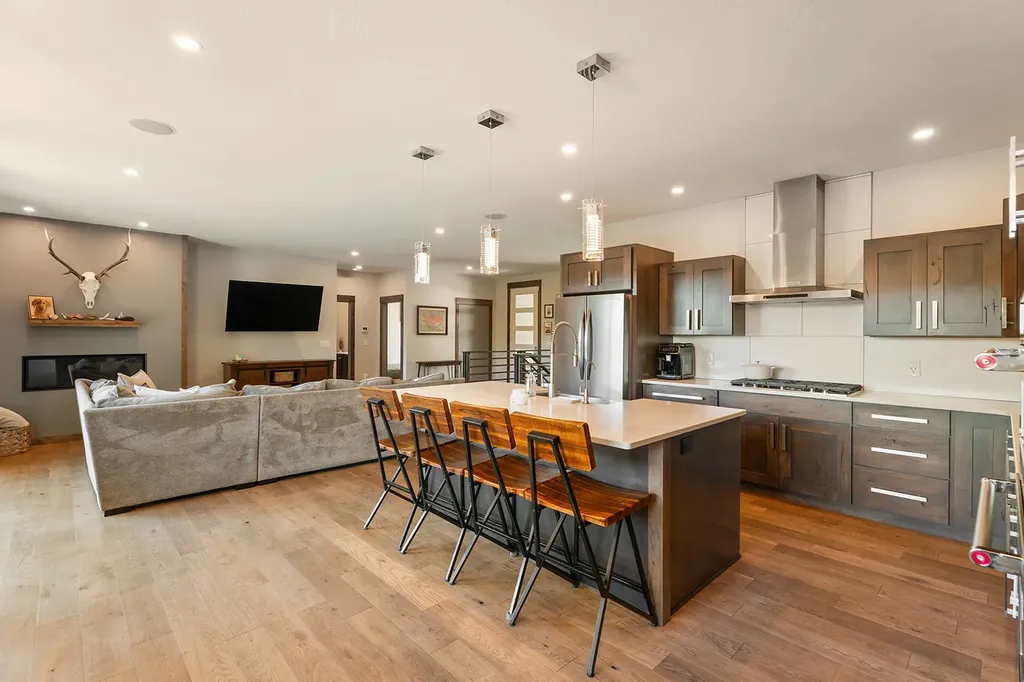 20 Juniper Lane Clancy MT 59634