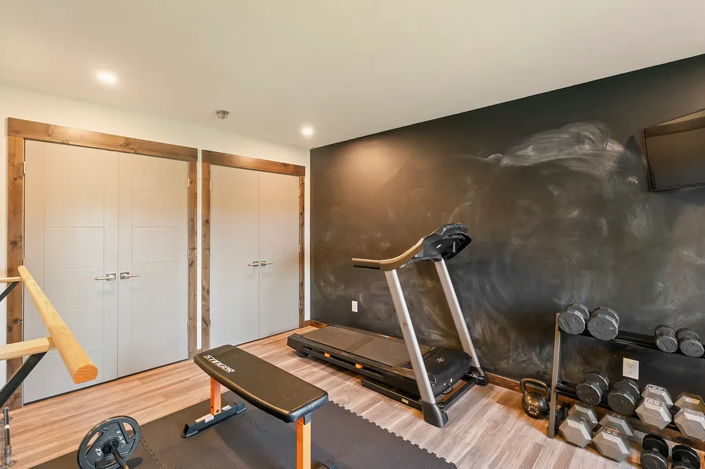 20 Juniper Lane Clancy MT 59634