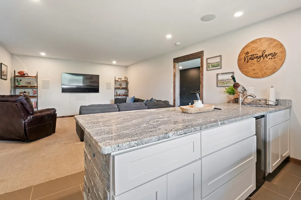 20 Juniper Lane Clancy MT 59634