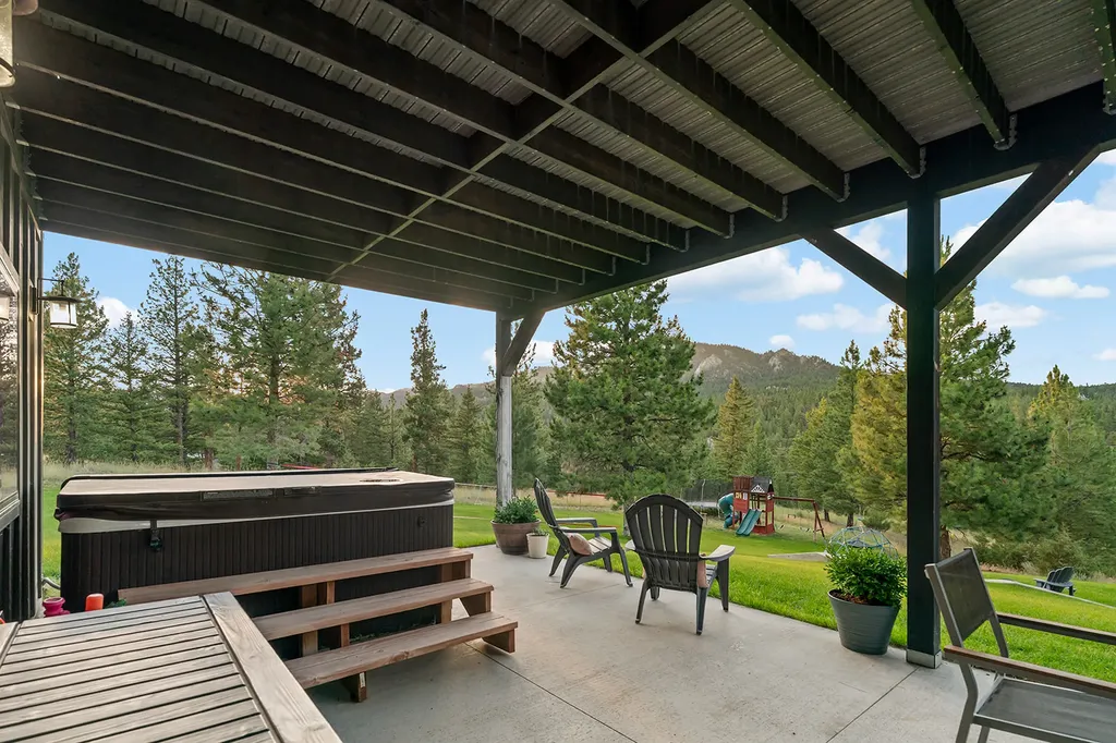 20 Juniper Lane Clancy MT 59634