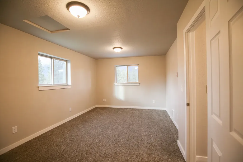 86 Steamboat Way W Thompson Falls MT 59873