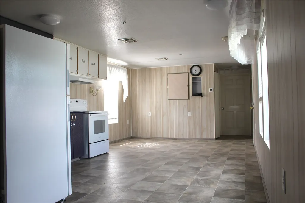 306 S Adams Street Boulder MT 59632