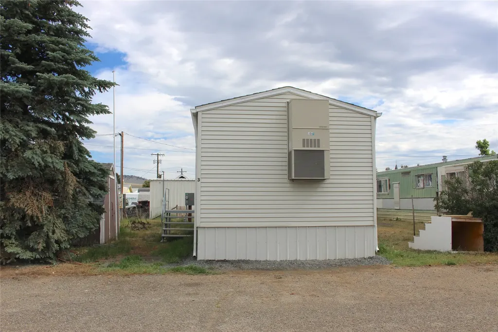 306 S Adams Street Boulder MT 59632