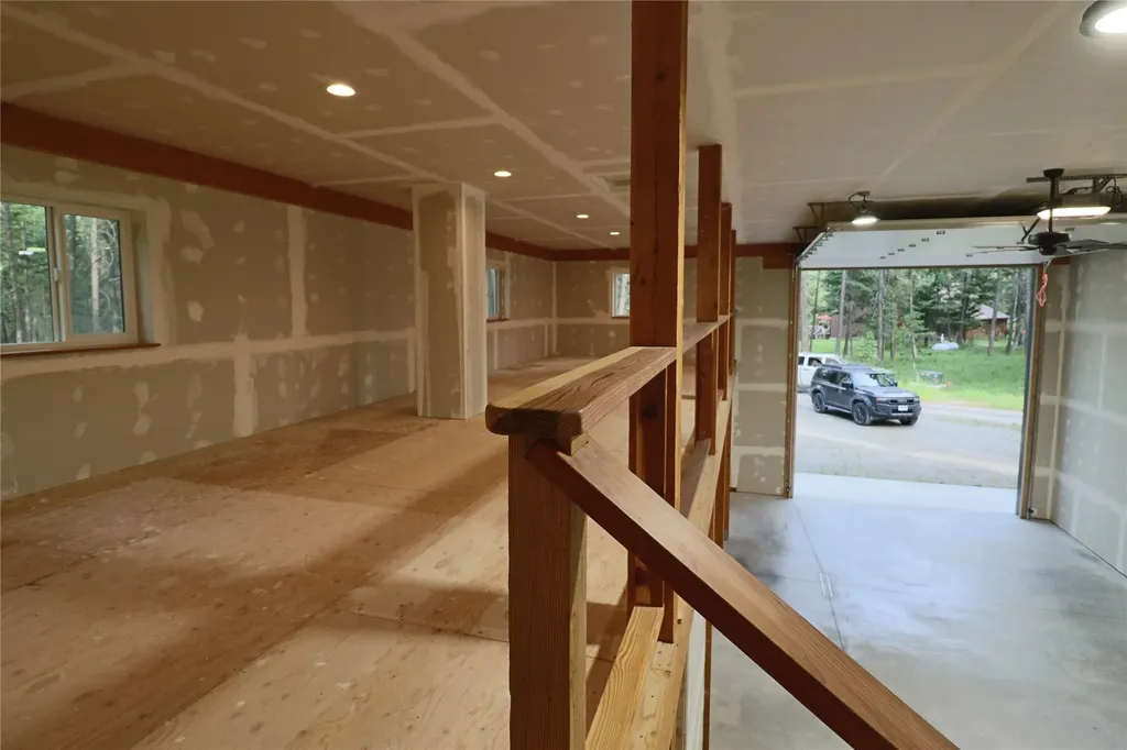 132 Squirrel Lane Whitefish MT 59937