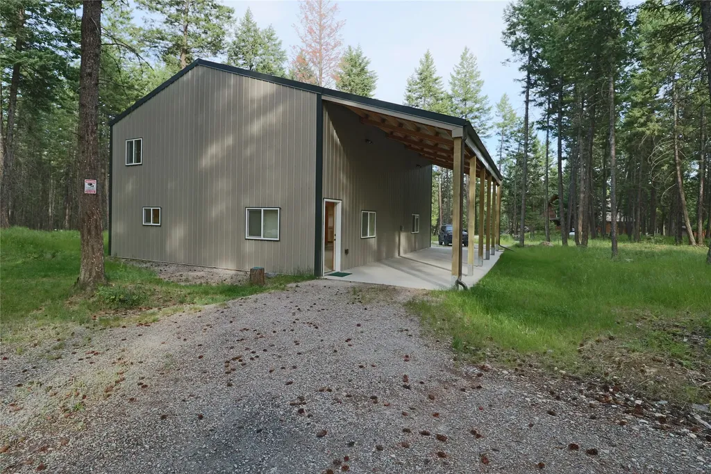 132 Squirrel Lane Whitefish MT 59937