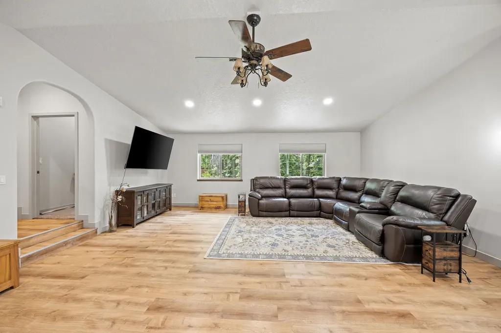33259 Courville Trail Polson MT 59860