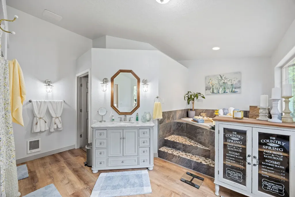 33259 Courville Trail Polson MT 59860