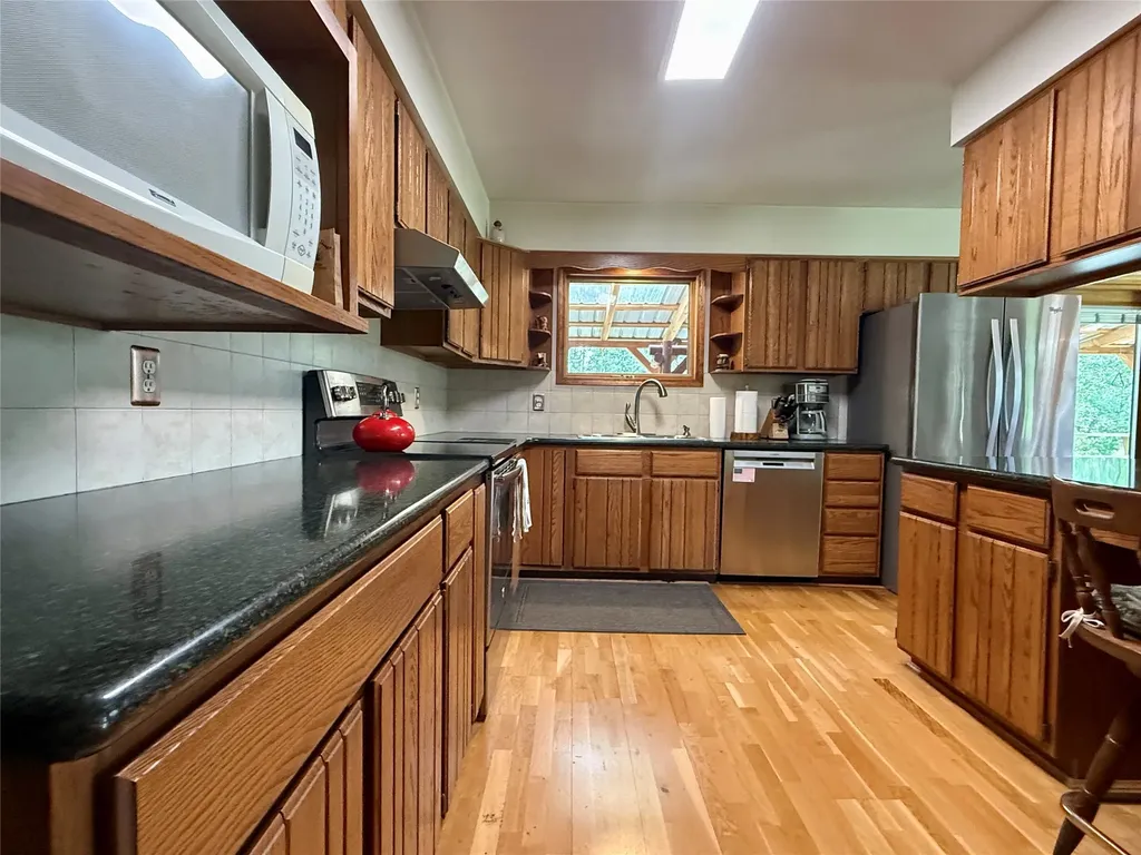 1953 Lone Point Drive Lincoln MT 59639