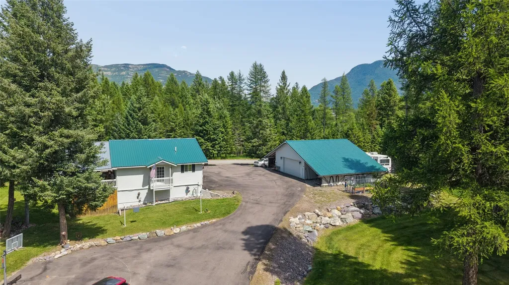 140 Harrison Court Columbia Falls MT 59912