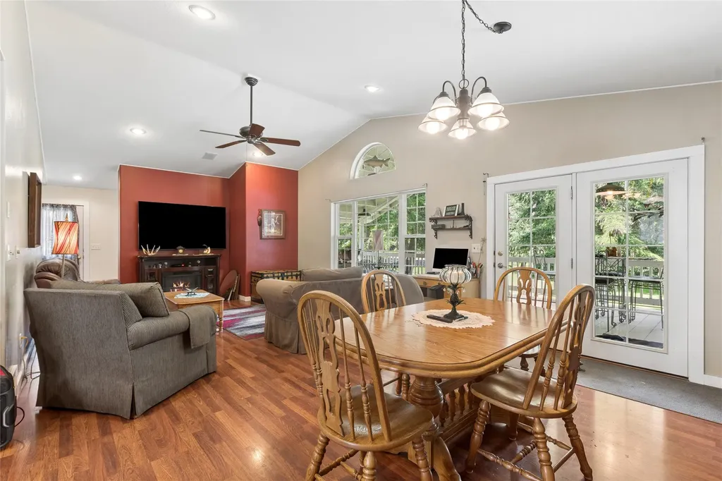 140 Harrison Court Columbia Falls MT 59912