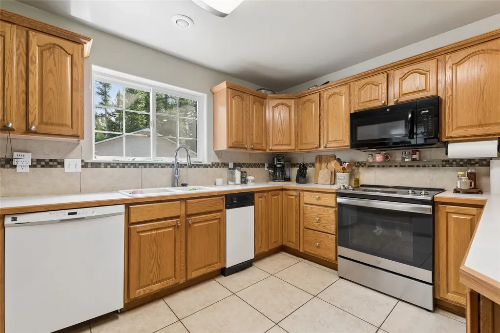 140 Harrison Court Columbia Falls MT 59912
