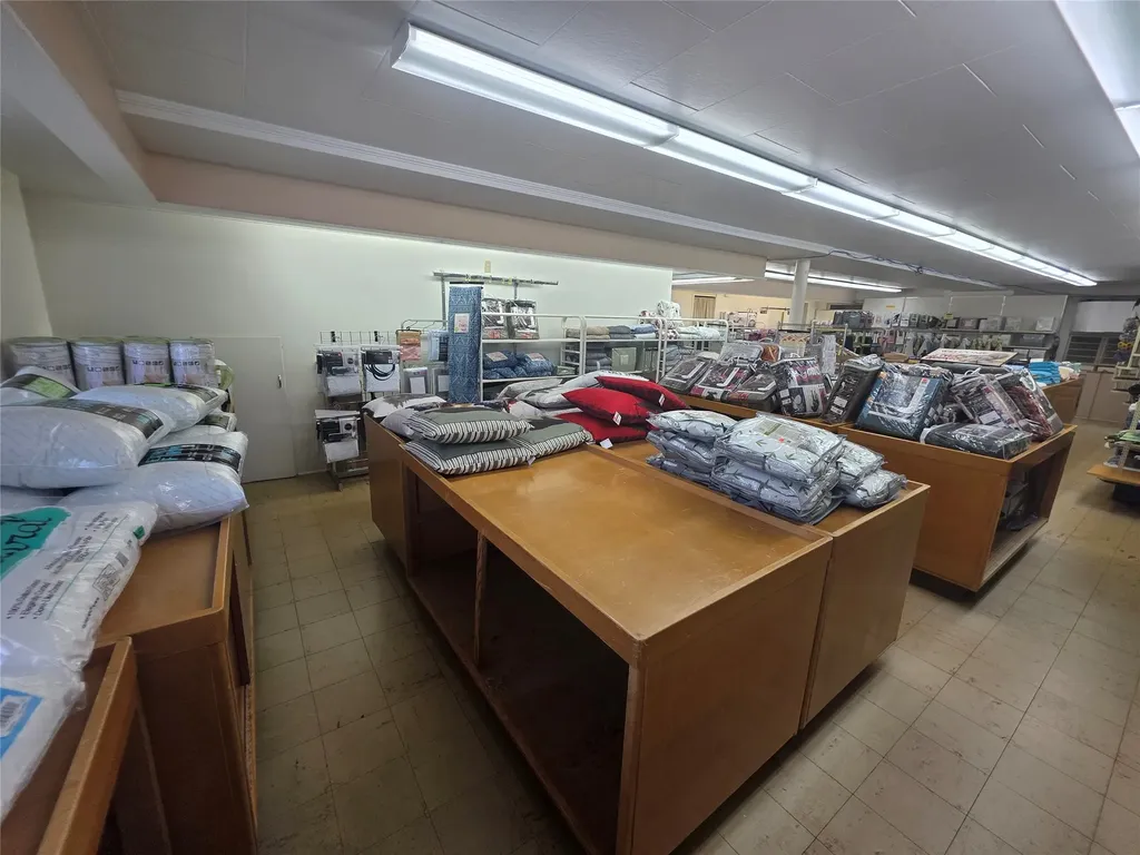 136 W Main Street Hamilton MT 59840