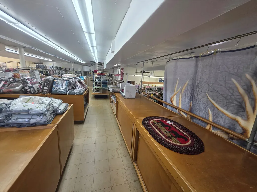136 W Main Street Hamilton MT 59840