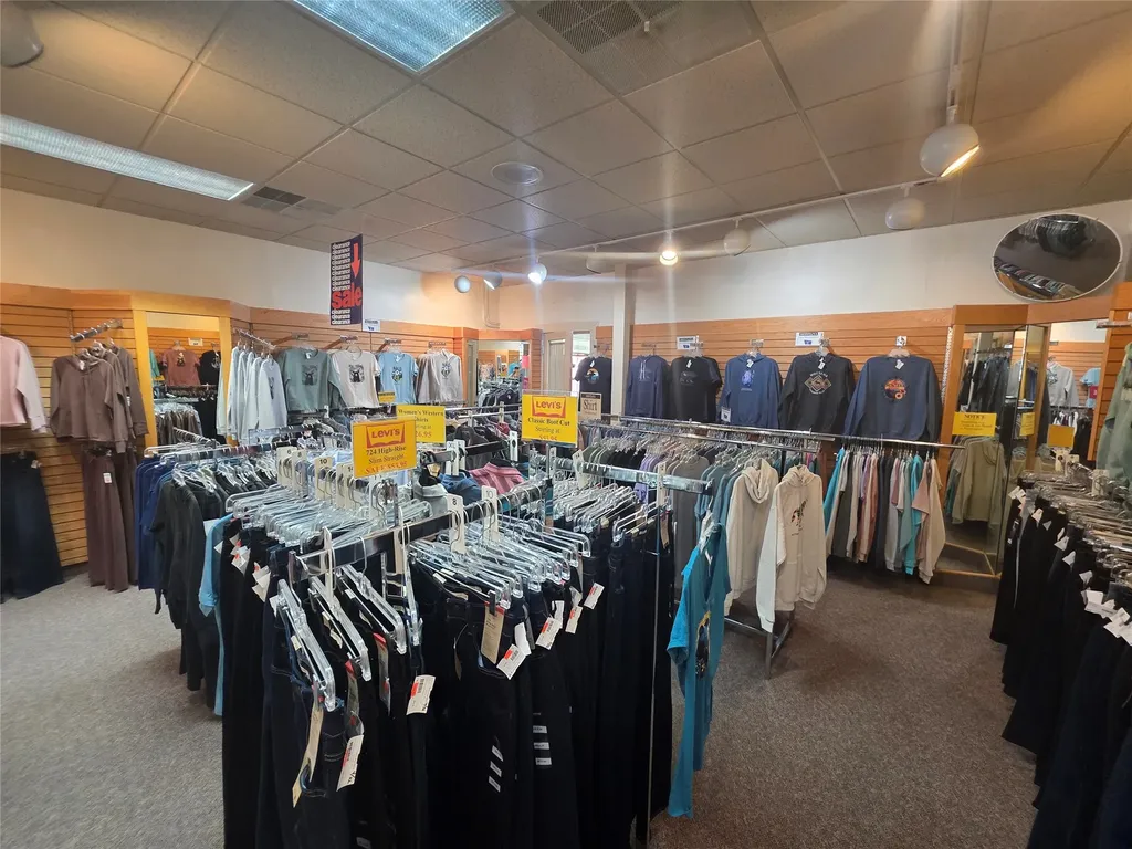 136 W Main Street Hamilton MT 59840