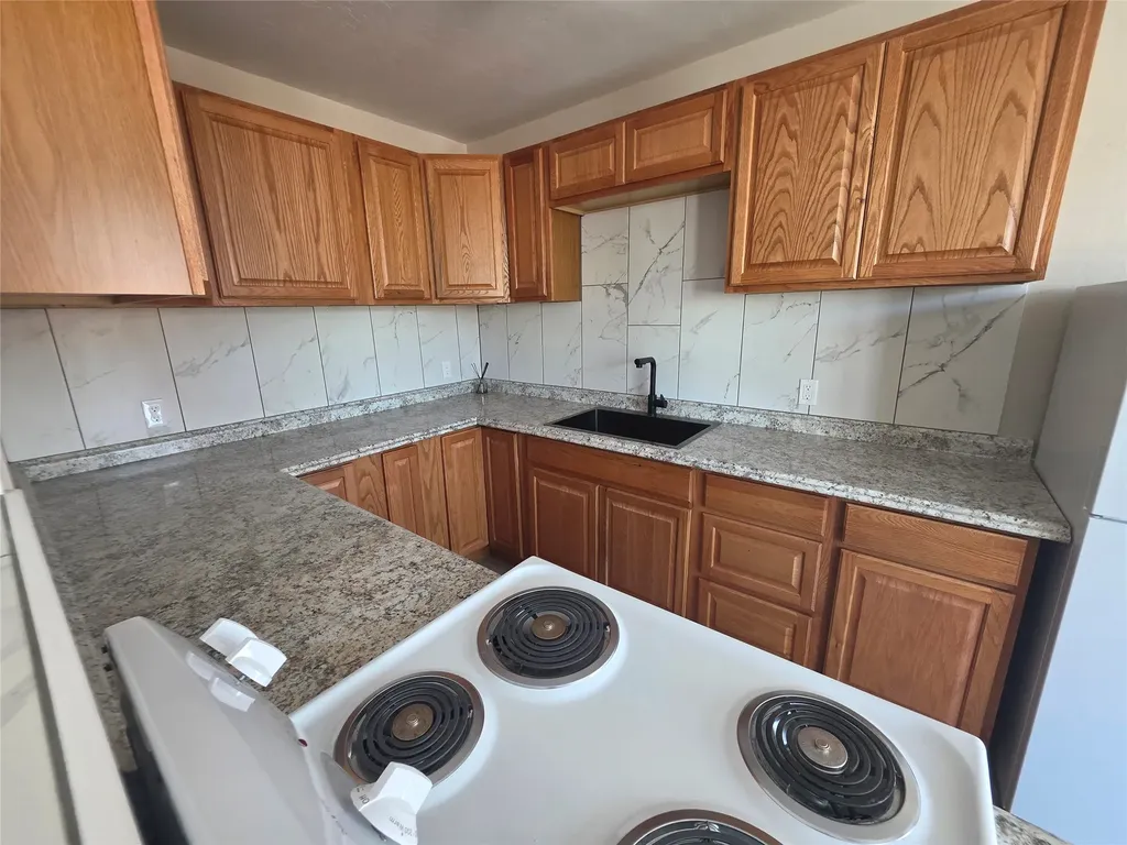 136 W Main Street Hamilton MT 59840