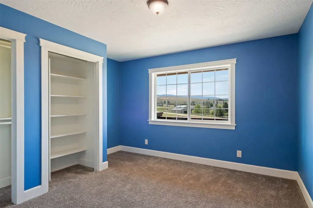 5671 Fairview Lane Florence MT 59833