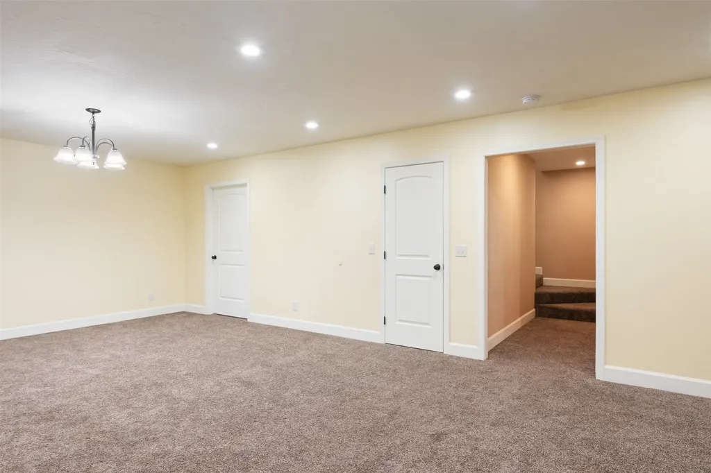 5671 Fairview Lane Florence MT 59833