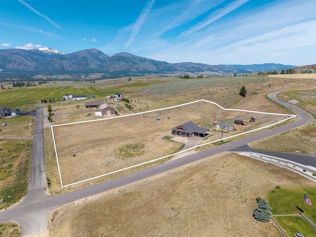 5671 Fairview Lane Florence MT 59833