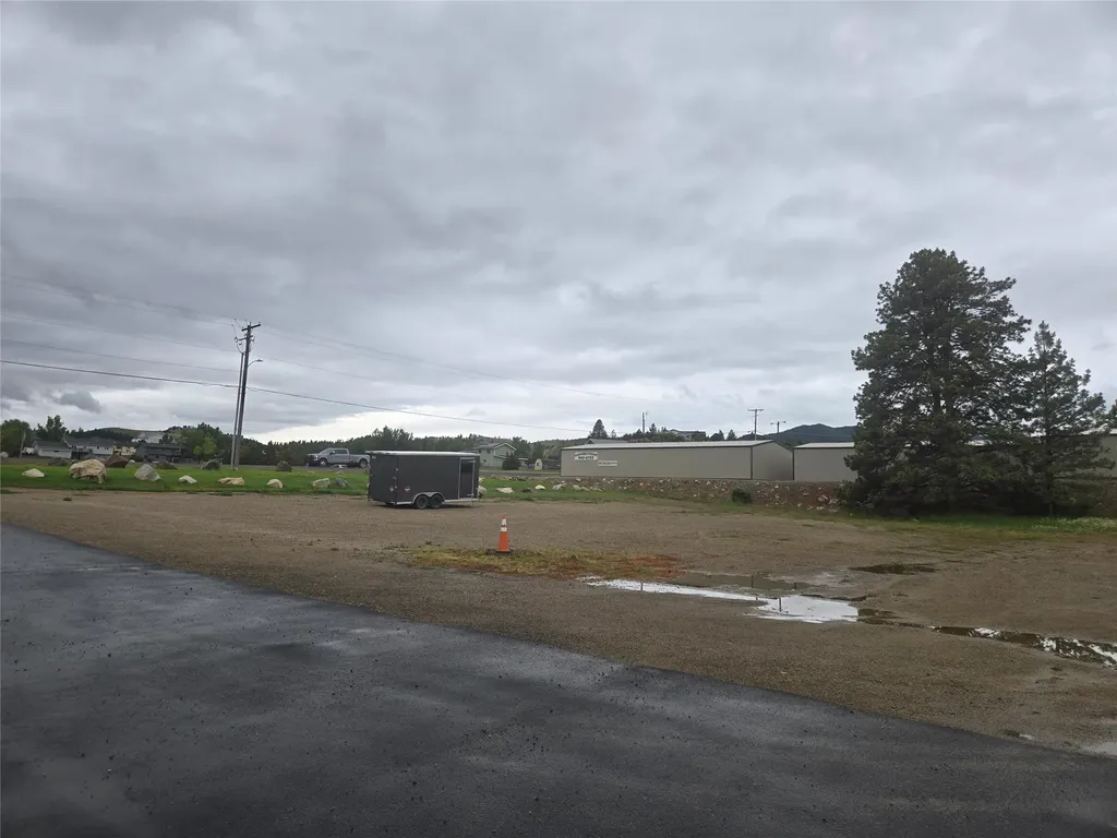 6 Jackson Creek Road Clancy MT 59634