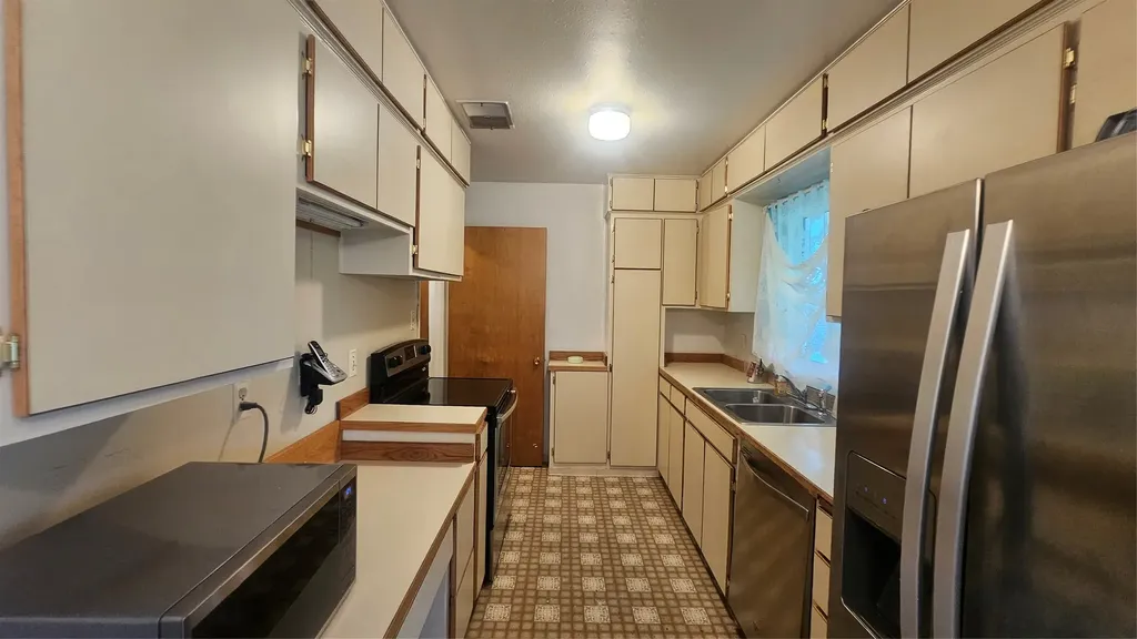 120 Riverview 1 E Great Falls MT 59404